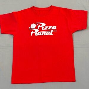 Toy Story Pizza Planet Logo Youth Medium Red Graphic T-Shirt